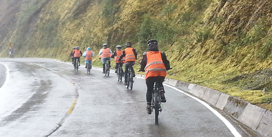 Cycling to Machu Picchu Tours